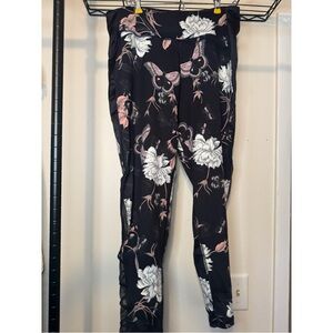 Victoria's Secret Black and Pink Floral Leggings